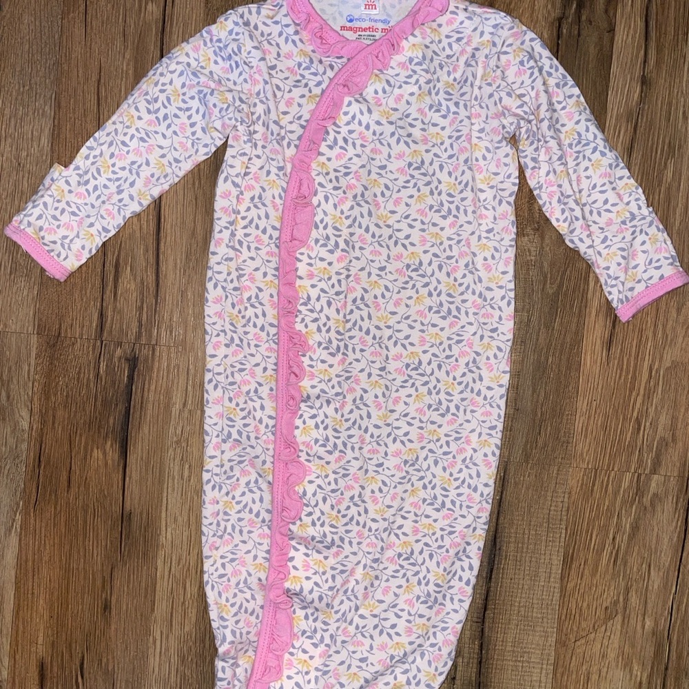 Magnetic Me Pink and White Floral Sleep Sack